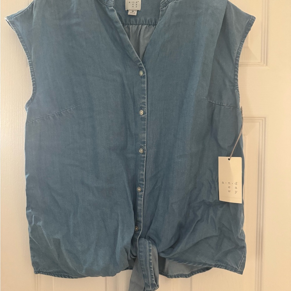 A New Day Women's Blue Sleeveless Top